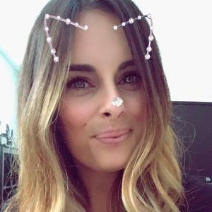 Meet your Posher, Lena